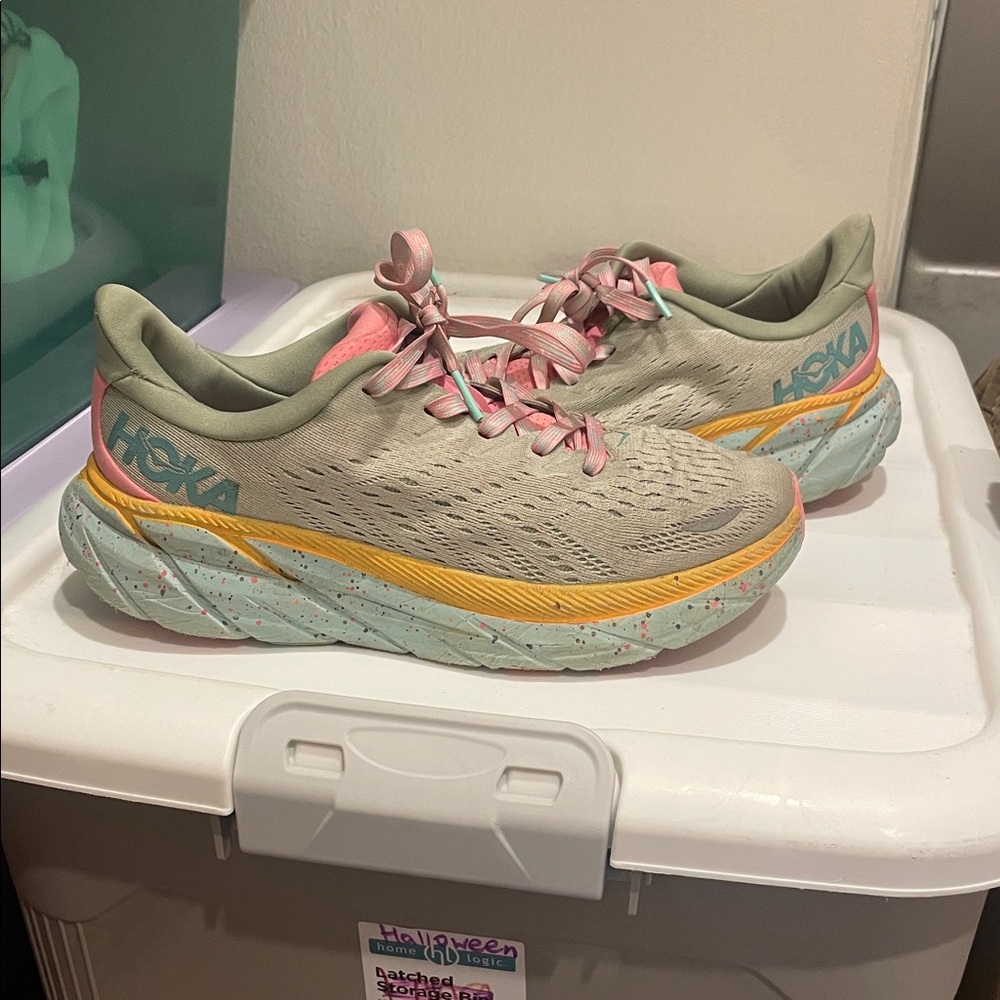 Womens 8.5 / Mens 7 (D) Hoka One Clifton 8 x Free People Movement Seaweed